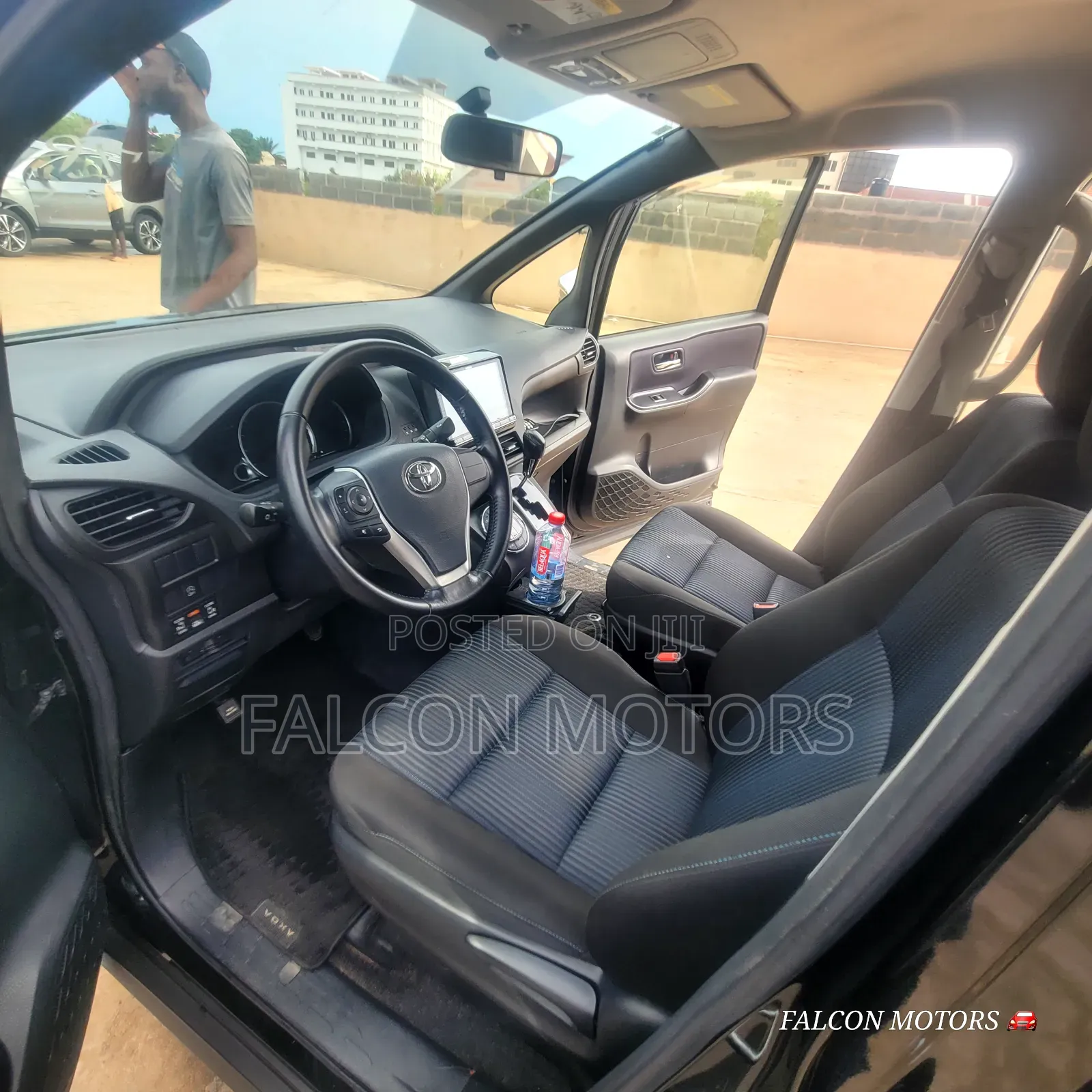 Toyota Voxy 2015 Black