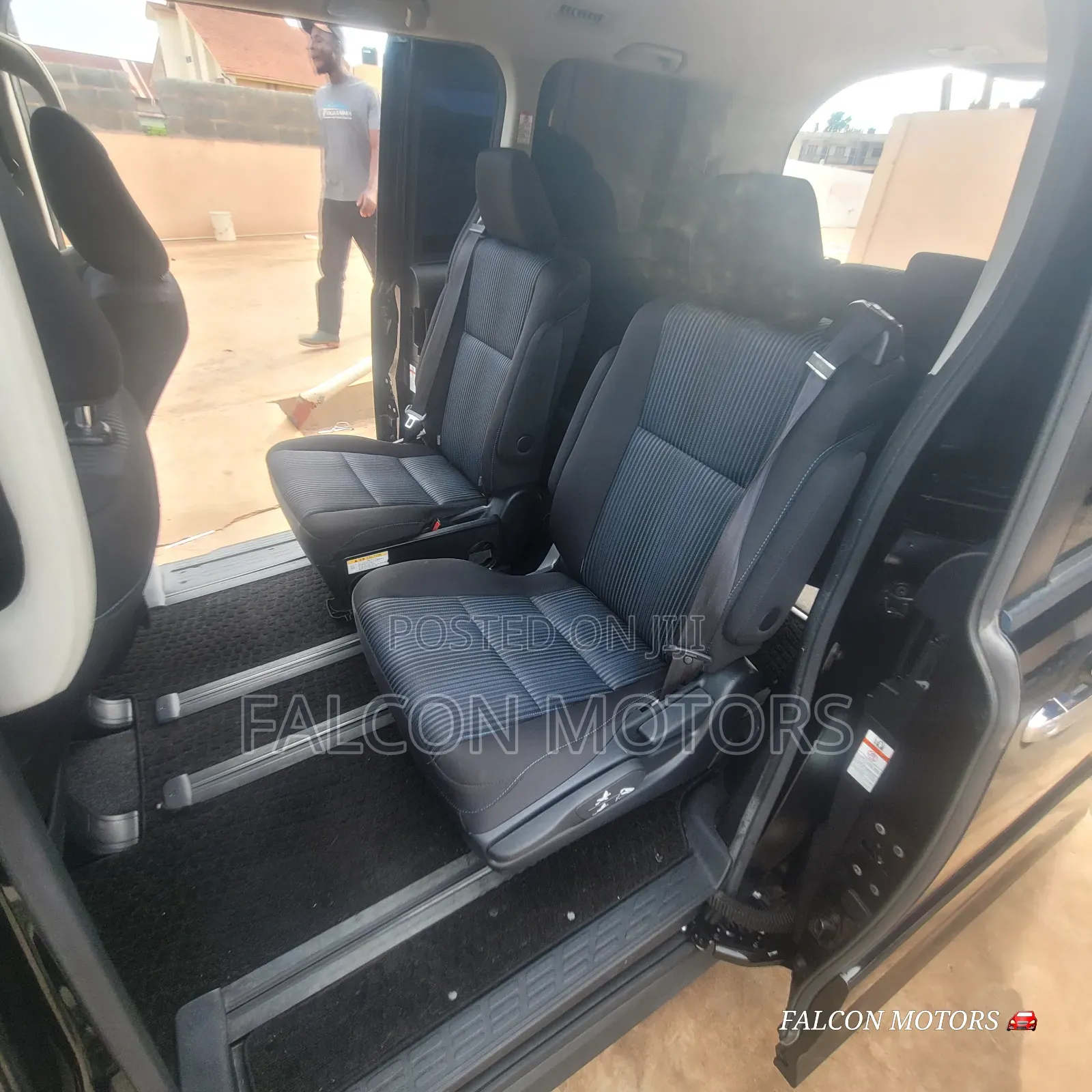 Toyota Voxy 2015 Black