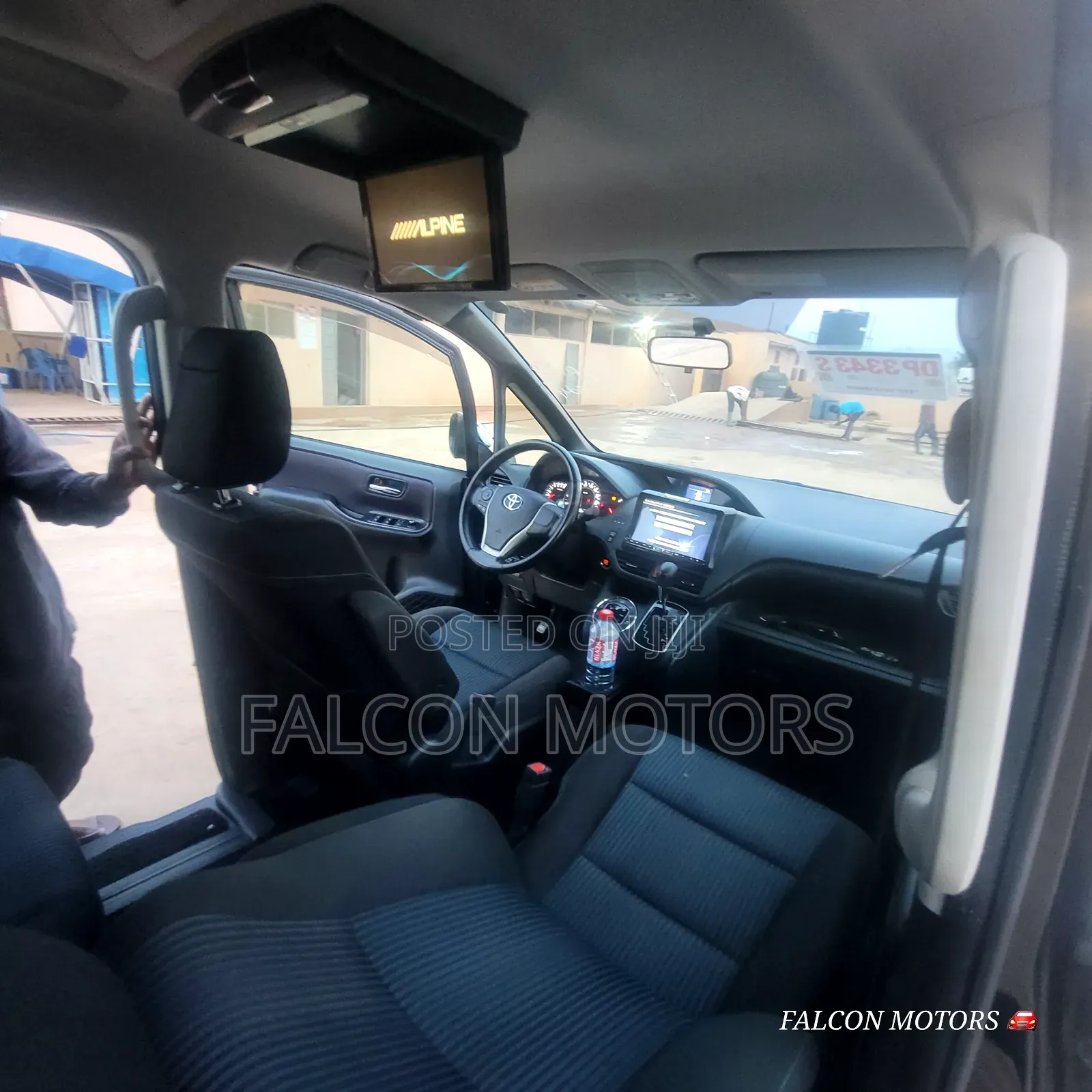 Toyota Voxy 2015 Black