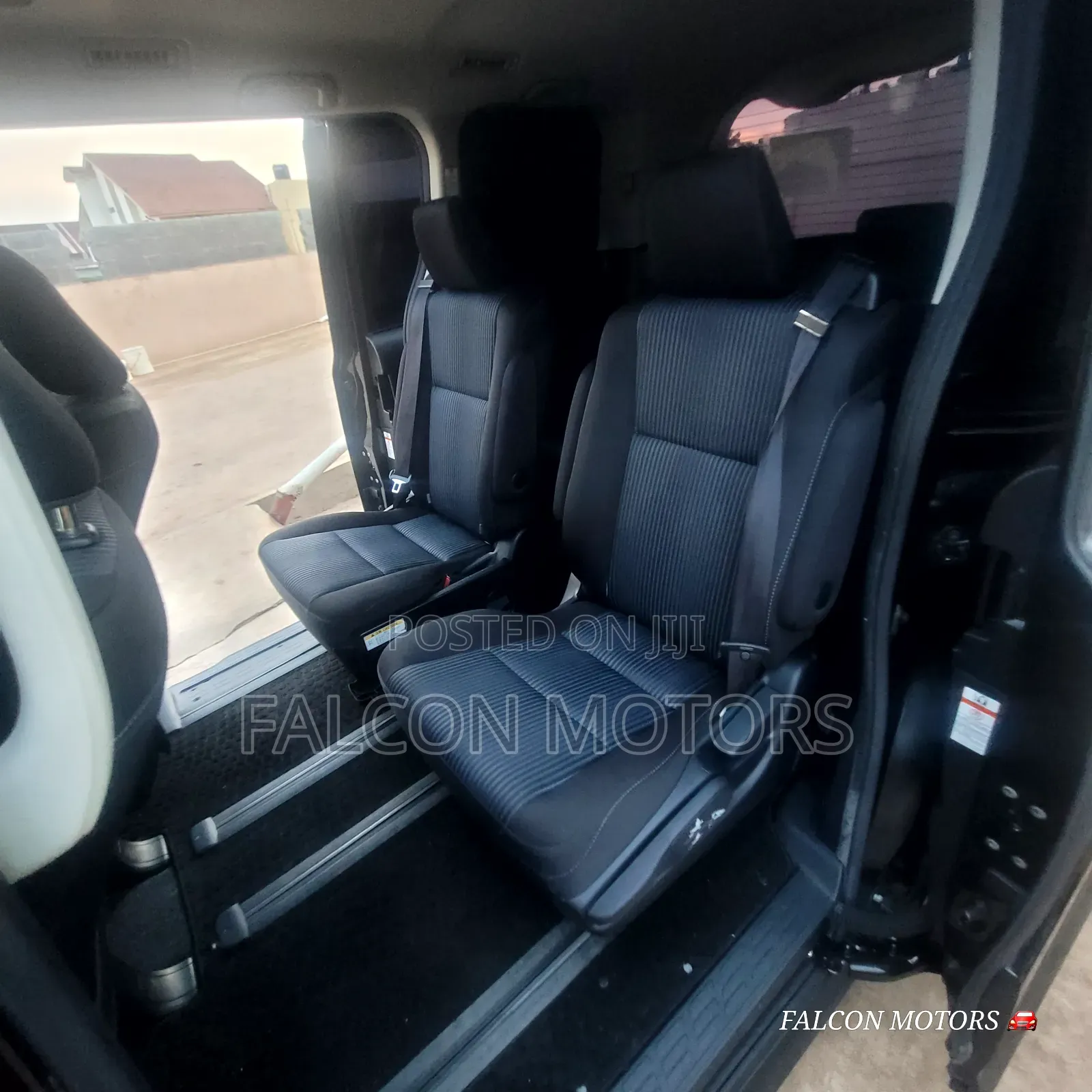 Toyota Voxy 2015 Black