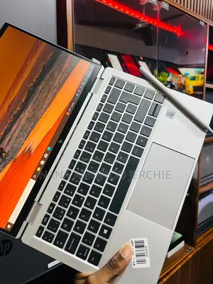 Laptop HP EliteBook x360 1040 G7 16GB Intel Core i7 SSD 256GB