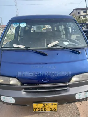Hyundai H1 1996 Blue