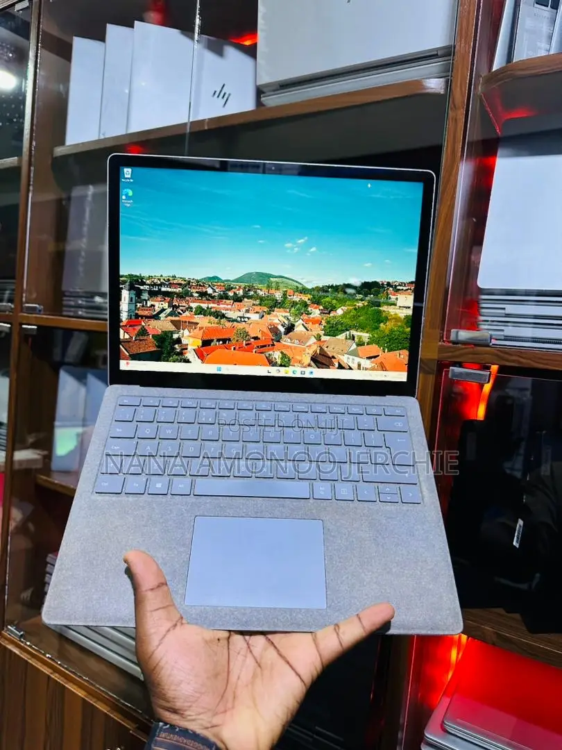Laptop Microsoft Surface Laptop 2 8GB Intel Core i5 SSD 256GB