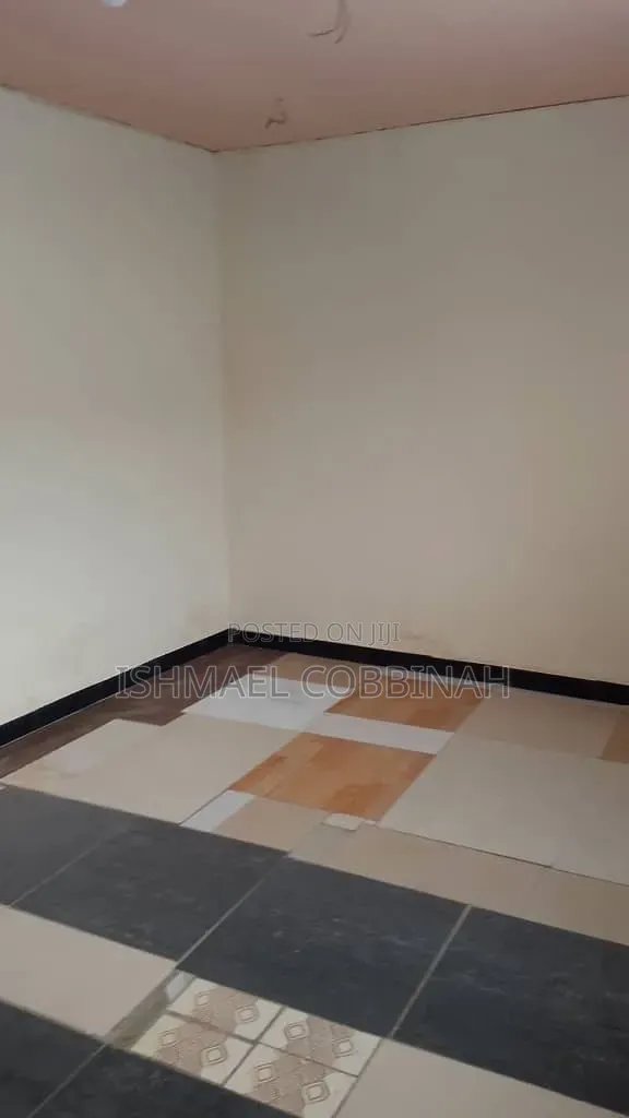 1bdrm Apartment in Ishmit Housing Hub, Baatsona Total for rent