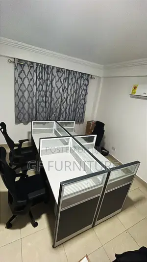 Four-Person Office Workstation