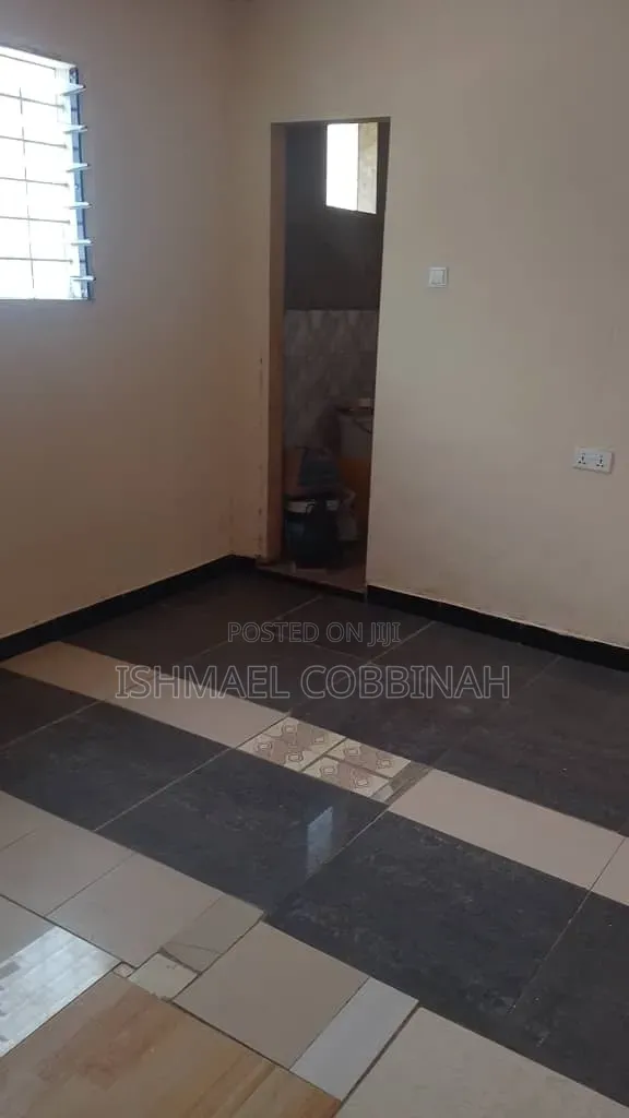 1bdrm Apartment in Ishmit Housing Hub, Baatsona Total for rent