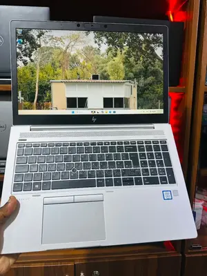 Laptop HP EliteBook 850 G6 8GB Intel Core i5 SSD 256GB