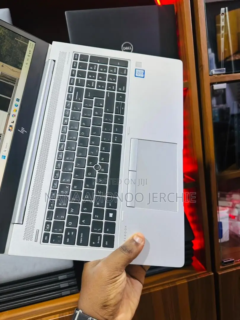 Laptop HP EliteBook 850 G6 8GB Intel Core i5 SSD 256GB