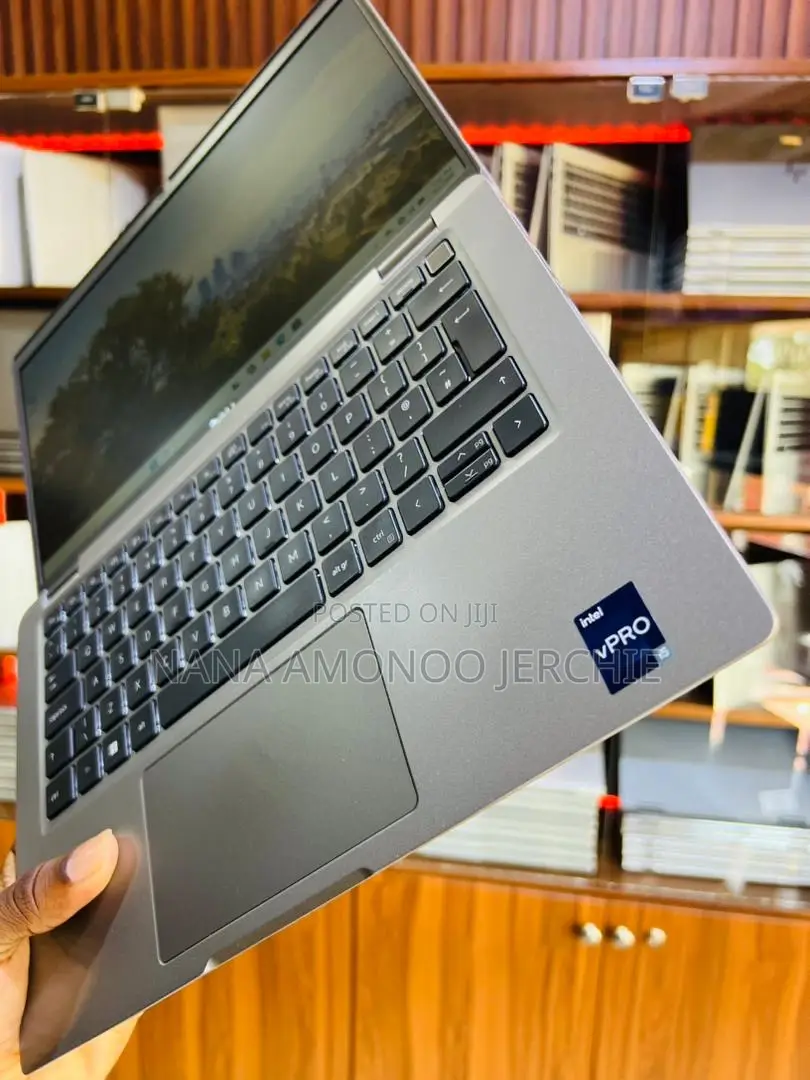 Laptop Dell Latitude 5330 8GB Intel Core i5 SSD 256GB