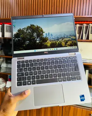 Laptop Dell Latitude 5330 8GB Intel Core i5 SSD 256GB