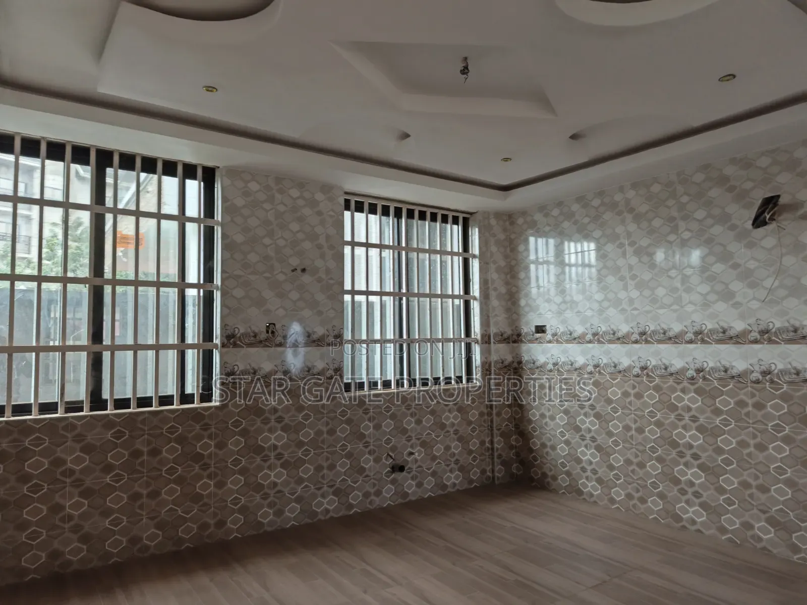 4bdrm House in Brofoyedu, Kumasi Metropolitan for sale