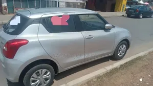 Suzuki Swift RS 2023 Silver