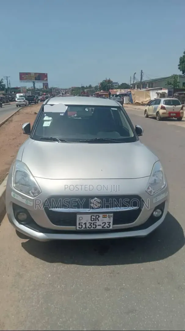 Suzuki Swift RS 2023 Silver