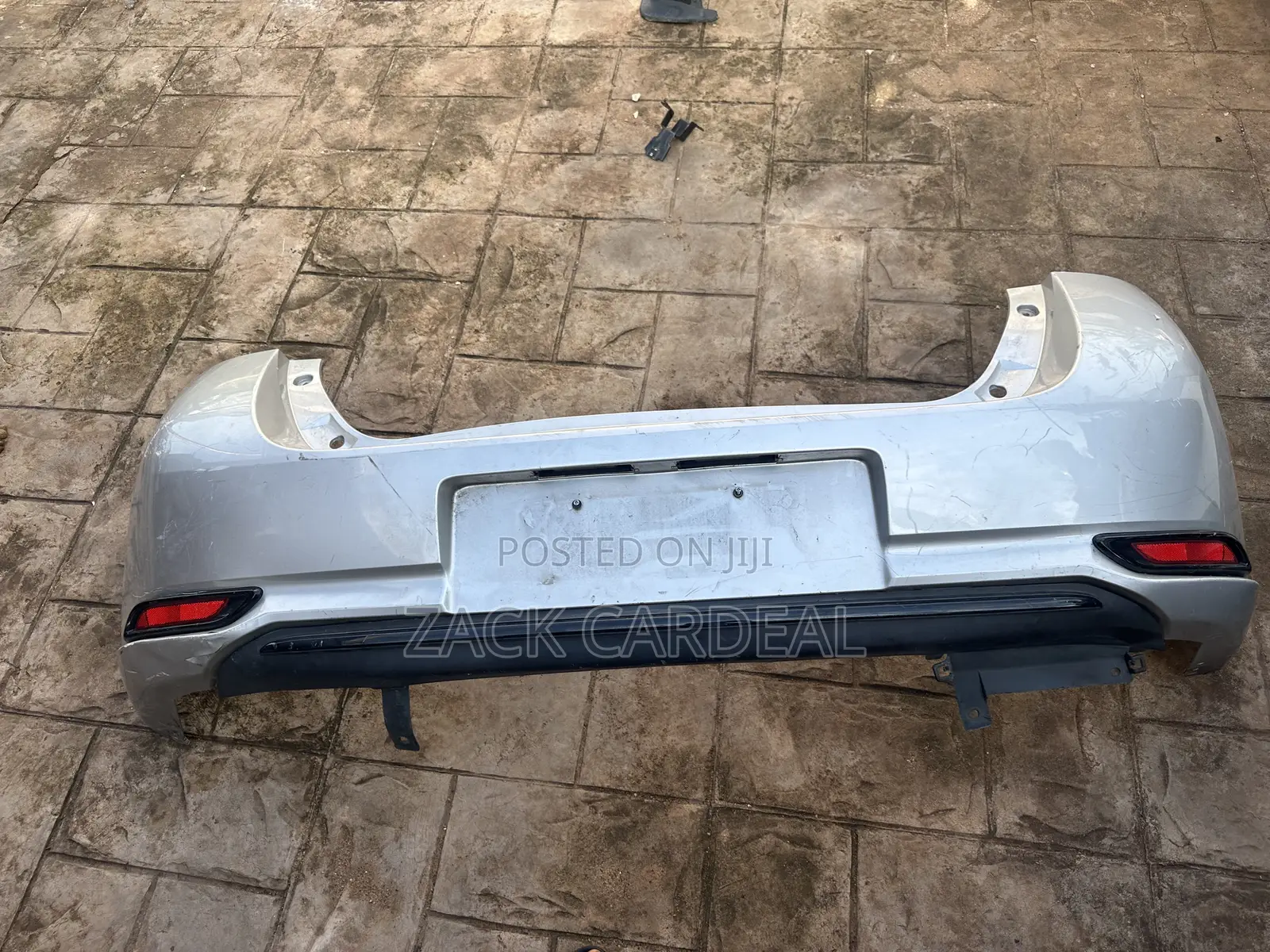 Toyota Auris/Im 2018 Rear Bumper Available