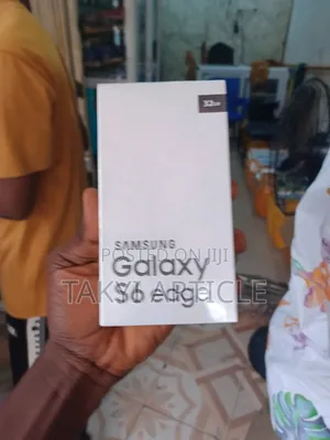New Samsung Galaxy S6 edge 32 GB Black