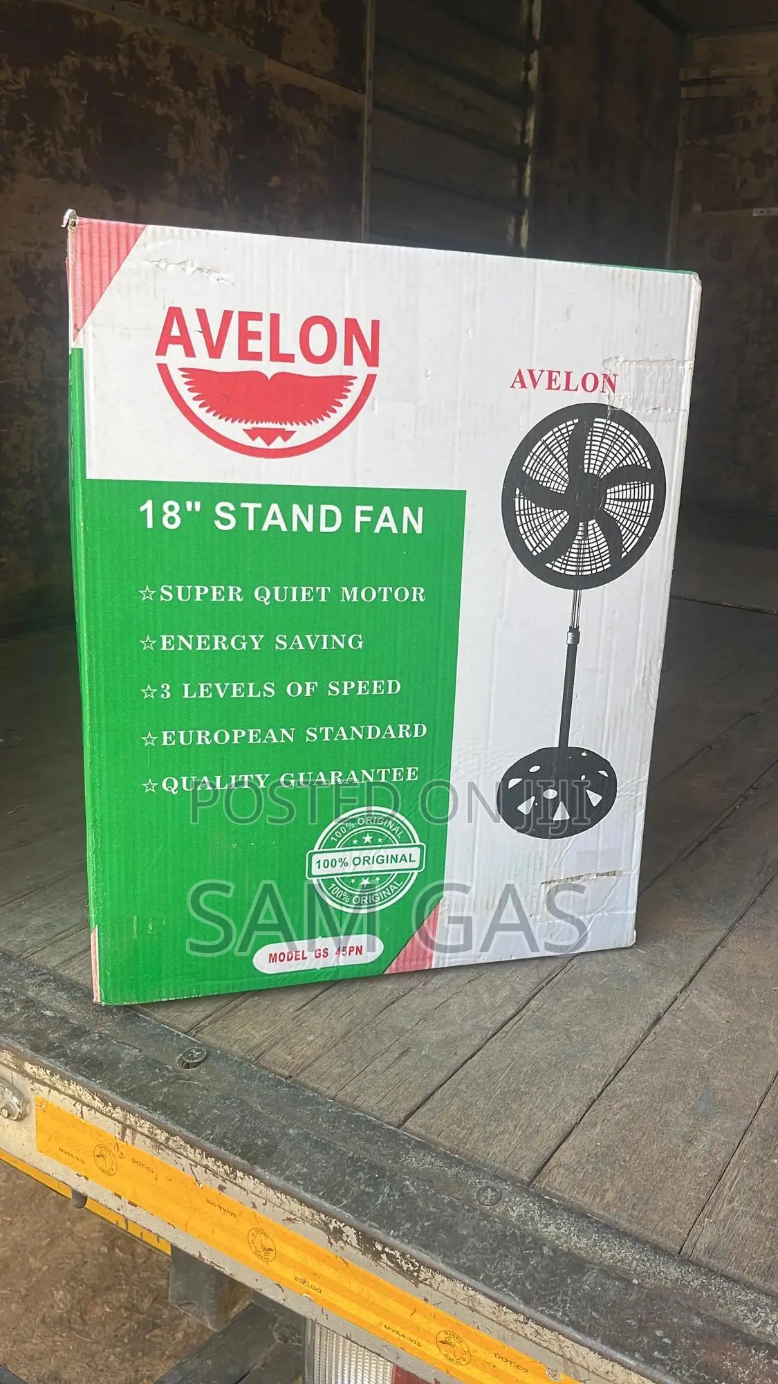 Avelon 18 Inch Standing Fan