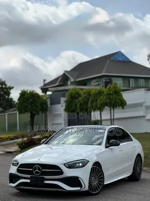 Mercedes-Benz C300 2023 White