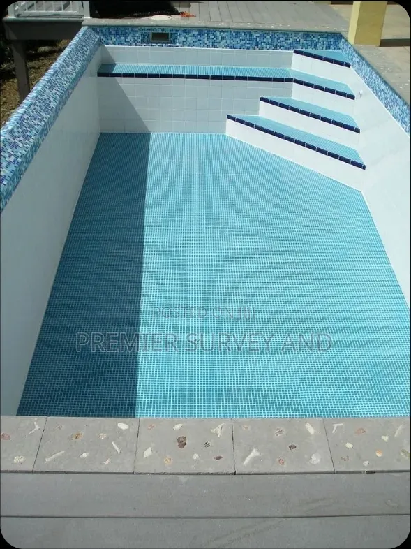Modern Pool Builders for Homes