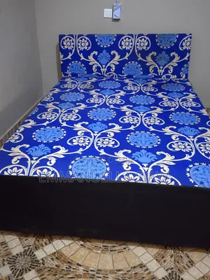 Bed (Frame+Mattress)