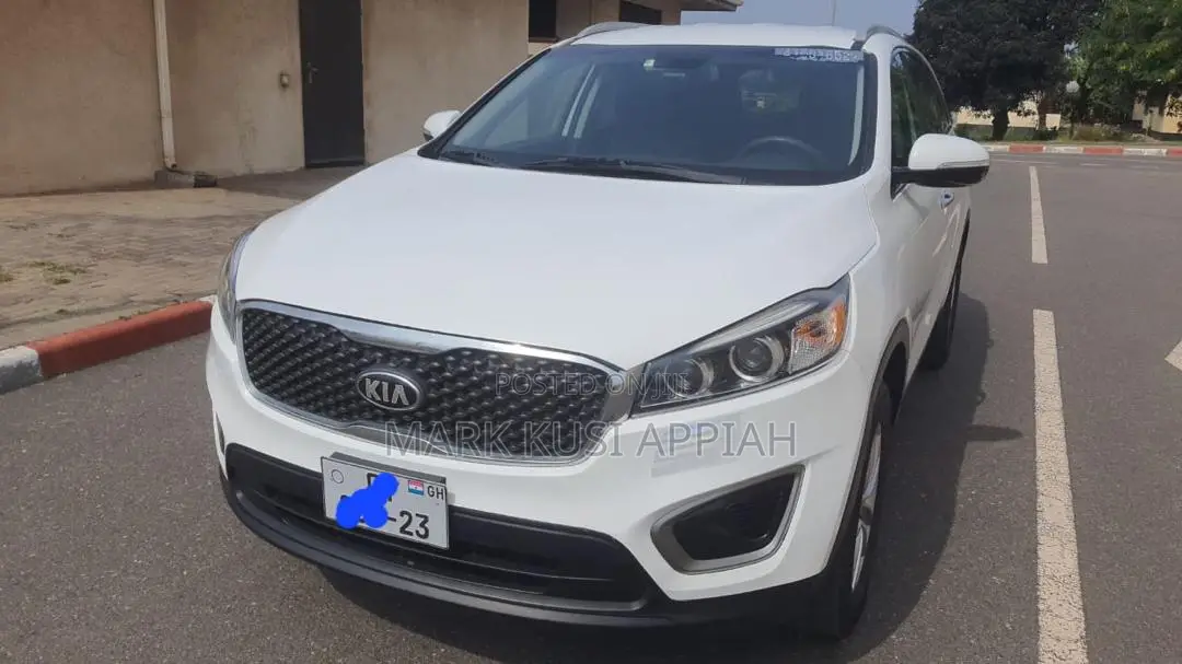 Kia Sorento 4dr SUV 2016 White