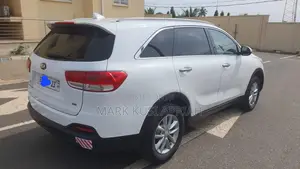 Kia Sorento 4dr SUV 2016 White