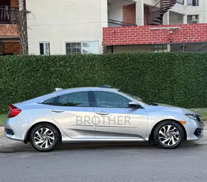 Honda Civic EX-L Sedan 2019 Silver