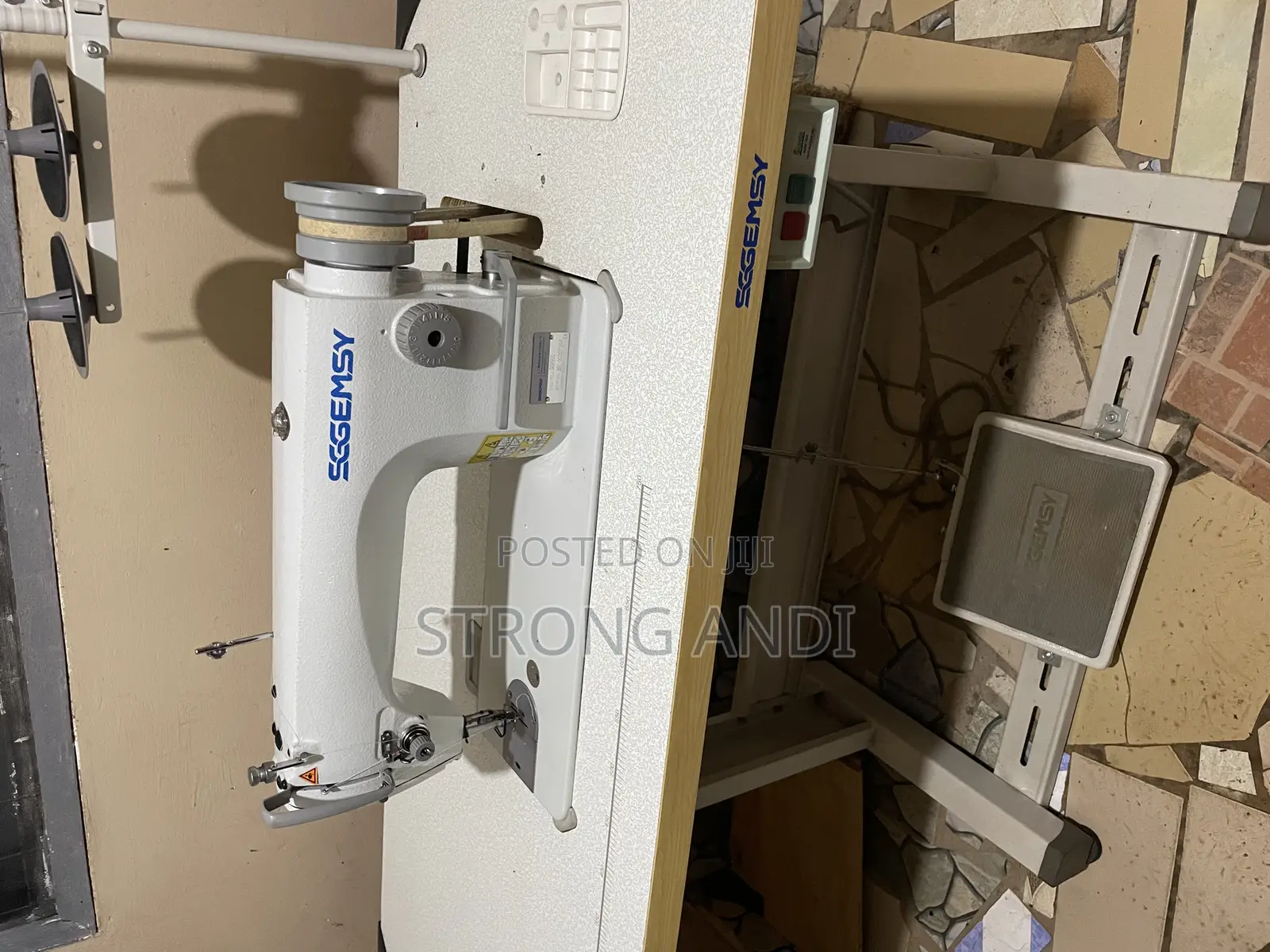 Industrial Sewing Machine