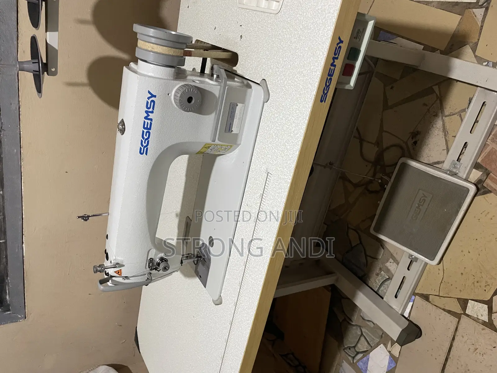 Industrial Sewing Machine