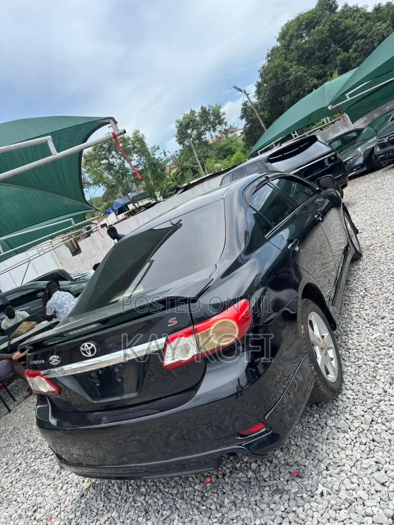 Toyota Corolla S 4dr Sedan (1.8L 4cyl 4A) 2012 Blue