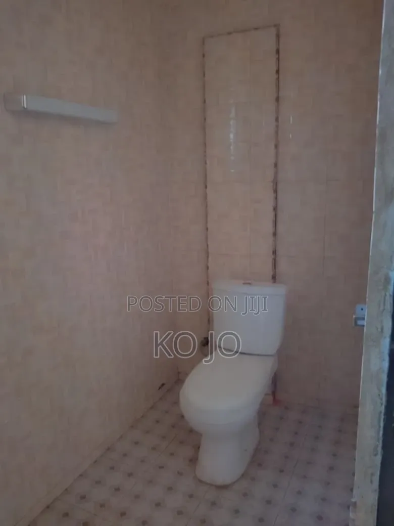 4bdrm House in Nmai-Dzorn for rent