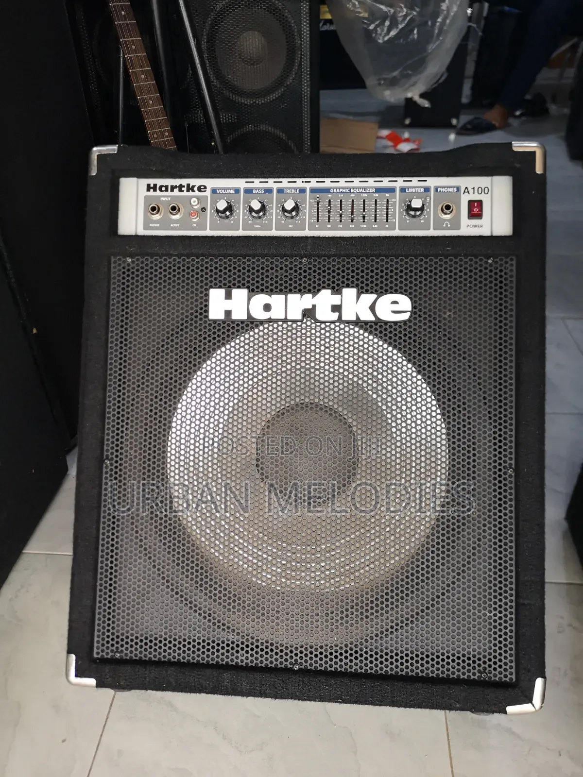 Hartke A100 Bass Combo Amplifier