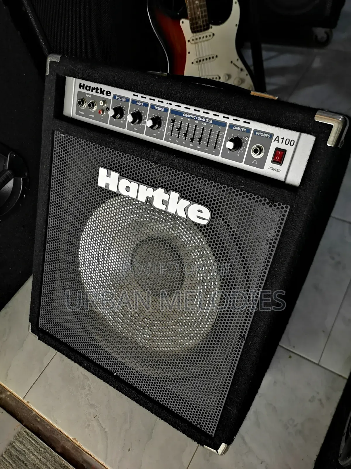 Hartke A100 Bass Combo Amplifier