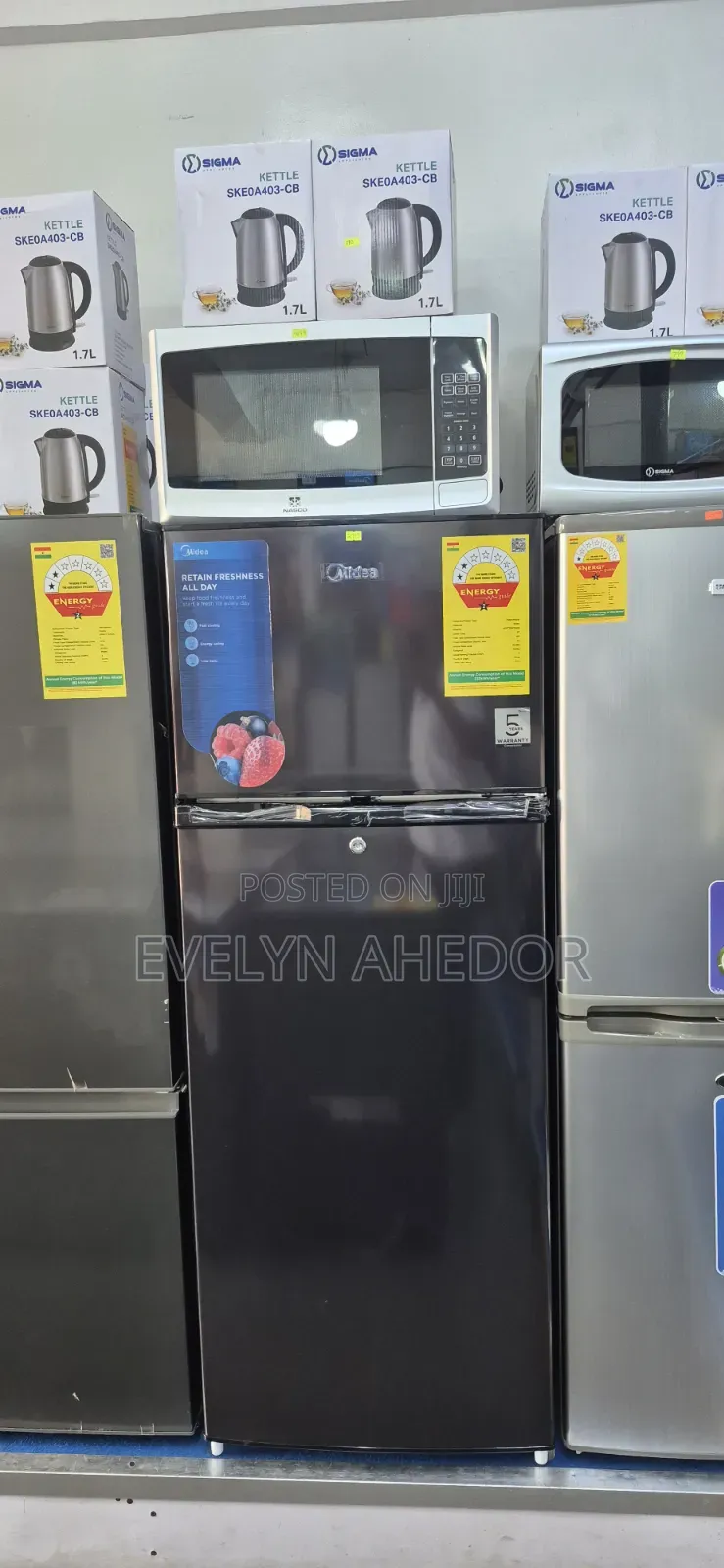Quality Midea Top Freezer 204litres Double Door.Fridge for Sale