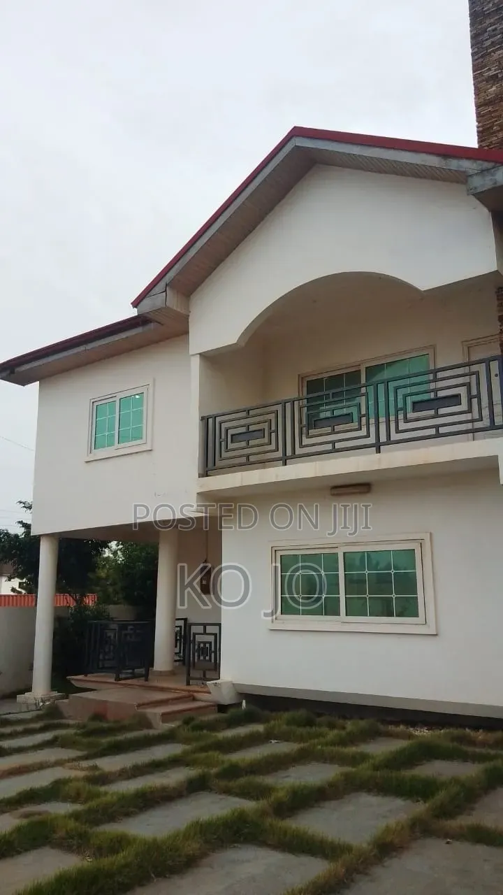 4bdrm House in Nmai-Dzorn for rent