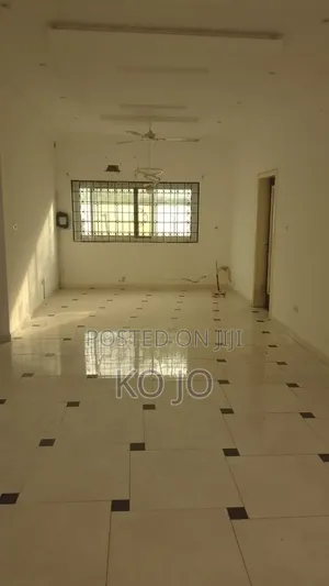 4bdrm House in Nmai-Dzorn for rent