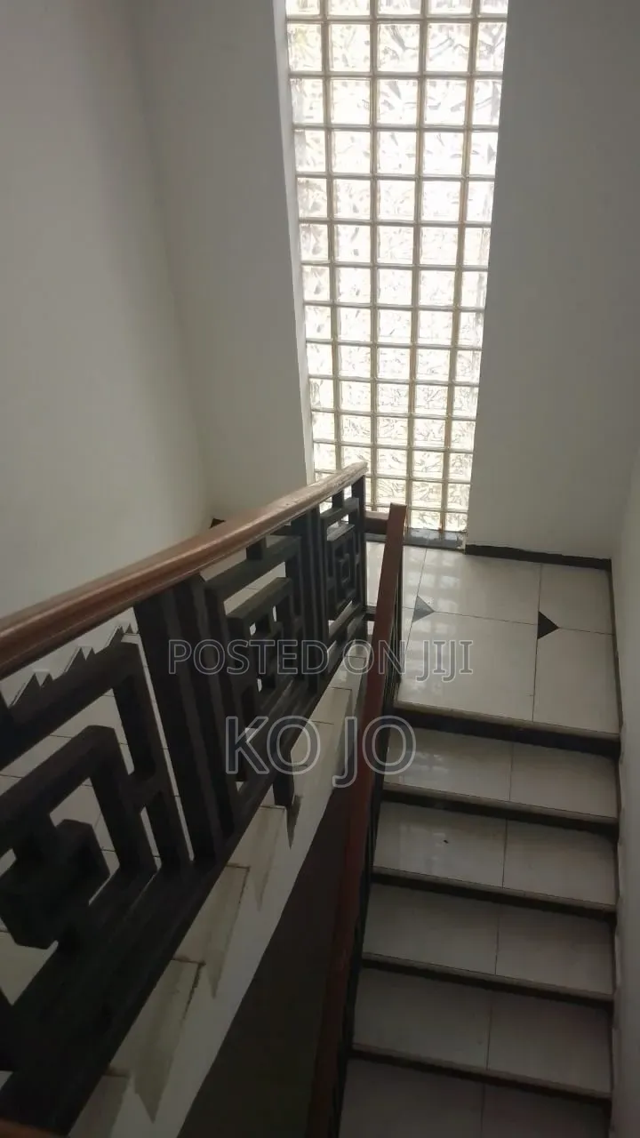 4bdrm House in Nmai-Dzorn for rent