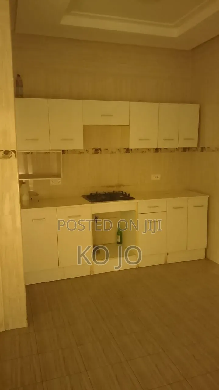 4bdrm House in Nmai-Dzorn for rent