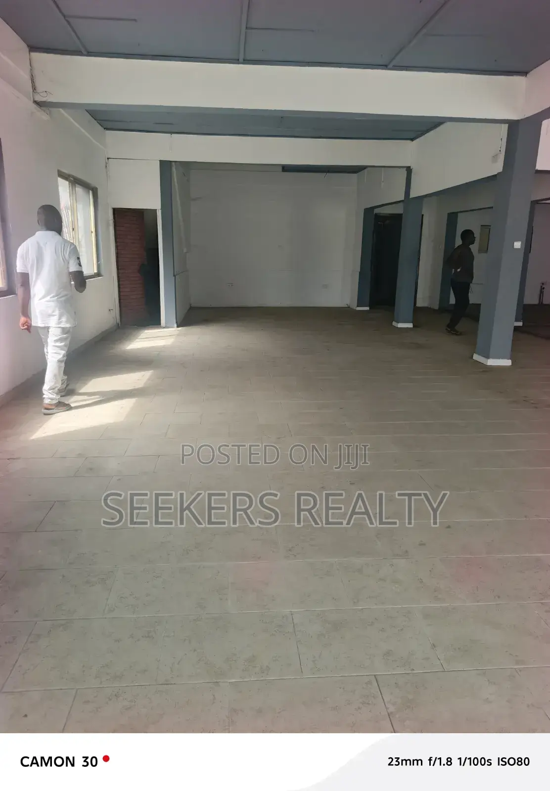 Prime Showroom Space for Rent on Osu Oxford Street