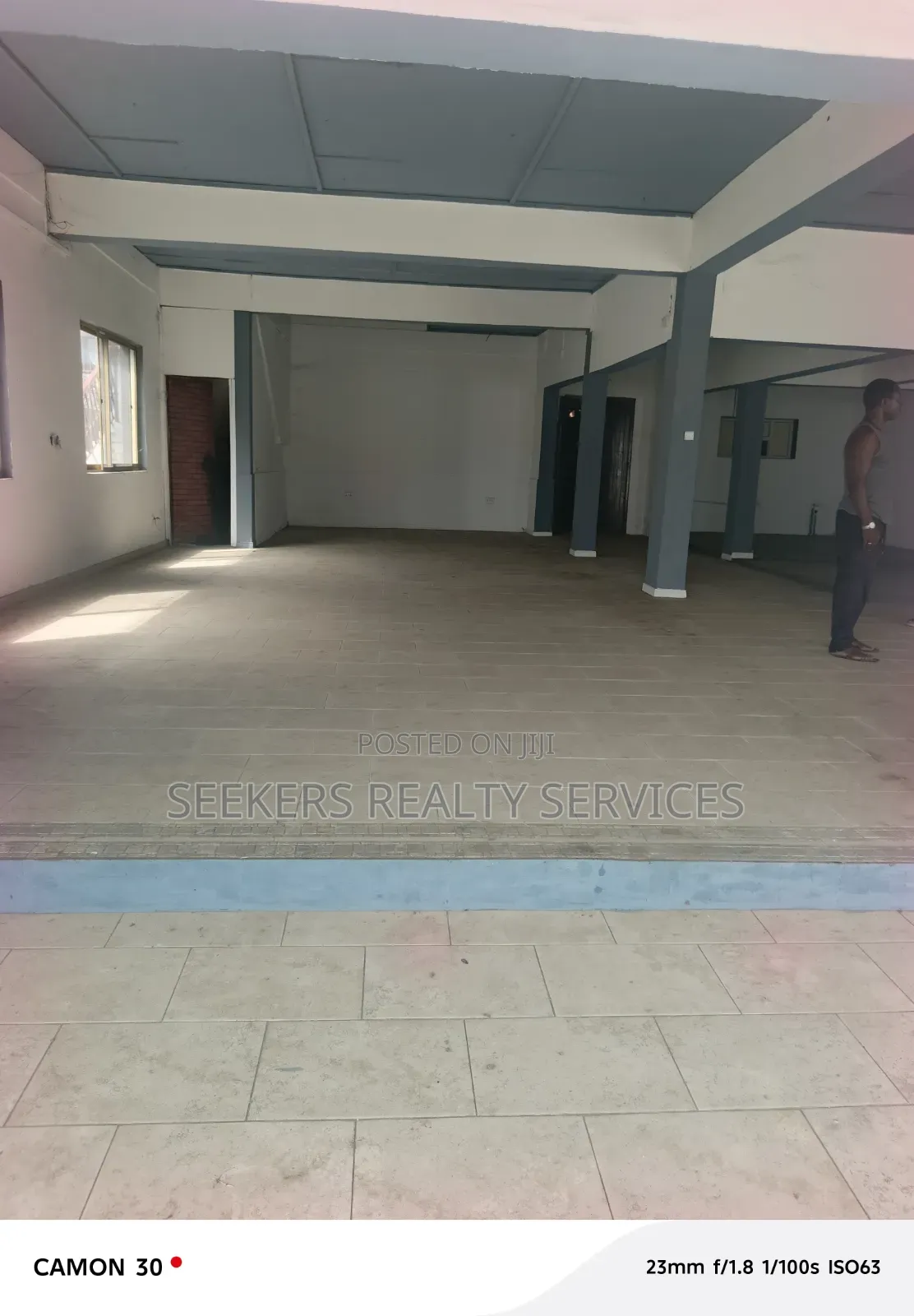 Prime Showroom Space for Rent on Osu Oxford Street