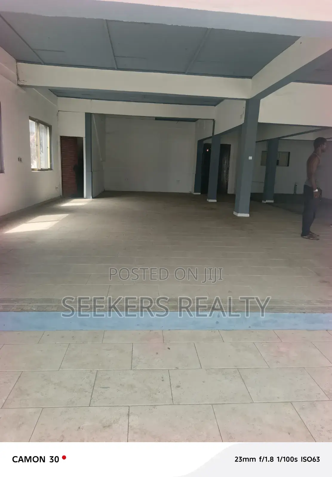 Prime Showroom Space for Rent on Osu Oxford Street