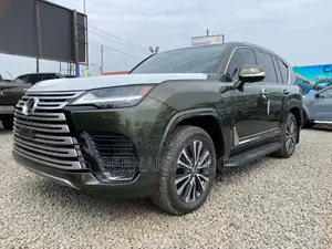 New Lexus LX 500d 2025 Green