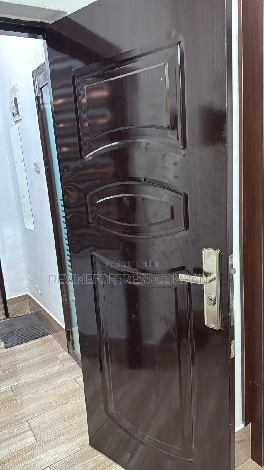Wooden Metal Bedroom Doors Available in DFF Designs and Colors