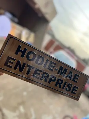 Wooden Door Label
