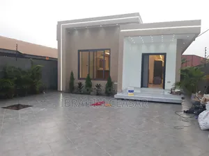 3bdrm House in Ajingano, School Junction for sale