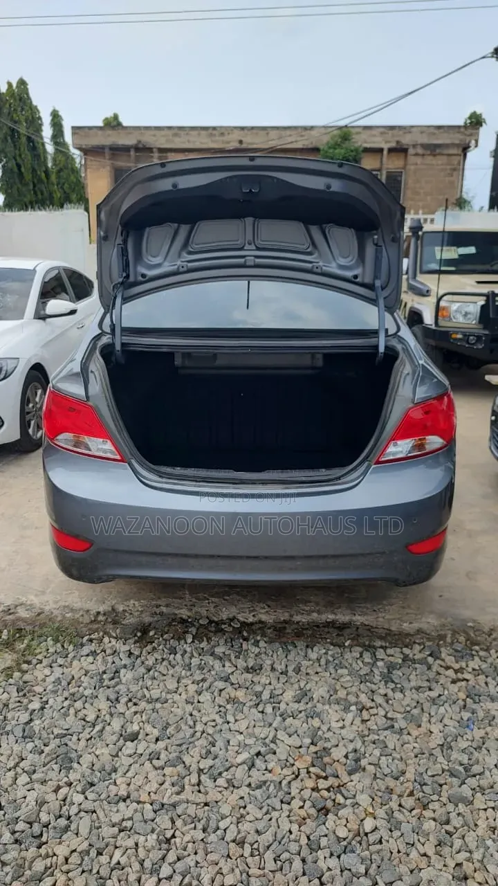 Hyundai Accent 2015 Gray