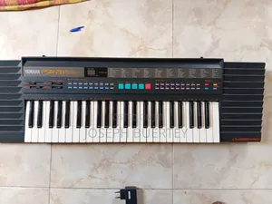 Yamaha PRS 28 for Sale