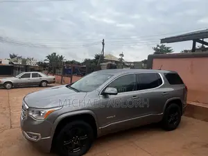 GMC Acadia SLE-1 Front-wheel Drive 2017 Gray