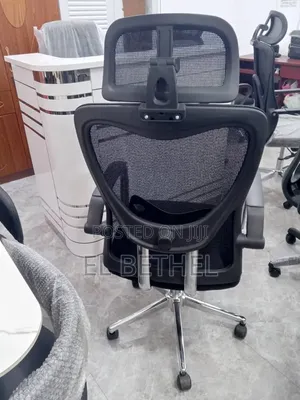 Chairs With Flexible Seat Belts for Office