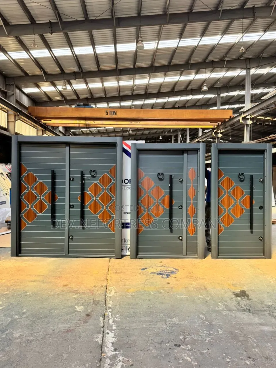 High Quality Luxury Water Proof  Turkey  Heavy Duty Doors
