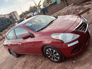 Nissan Versa 1.6 S 4dr Sedan (1.6L 4cyl 4A) 2015 Burgundy